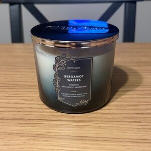 Bath & Body Works 3 Wick Candle. Bergamot Waters.